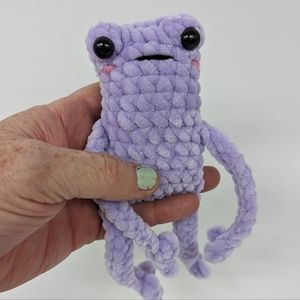 Super cute crochet purple frog